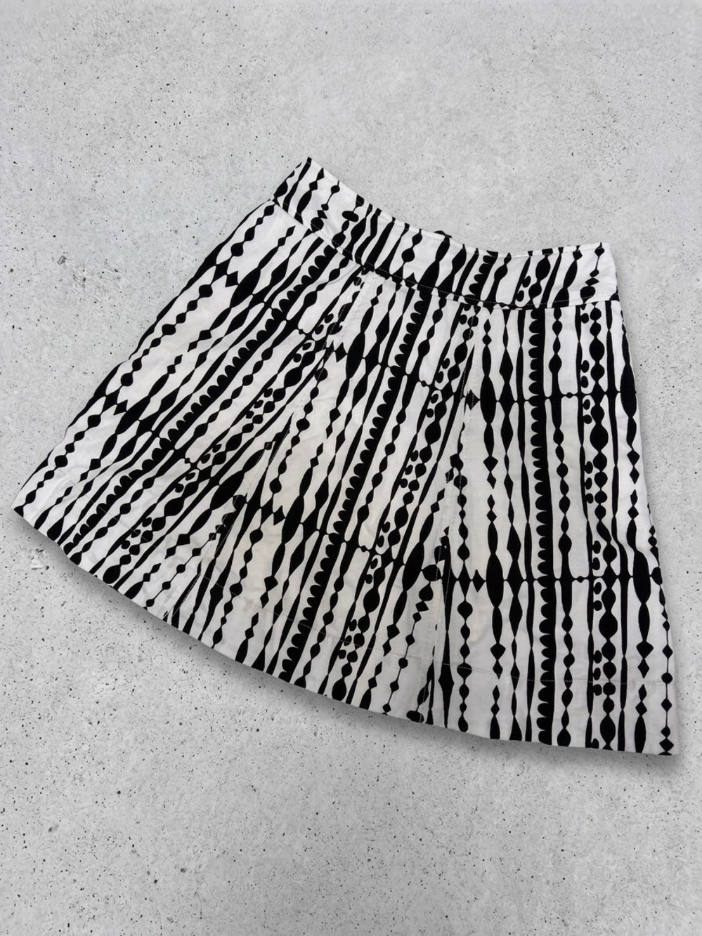 Anthropologie Black & White Graphic Skater Skirt